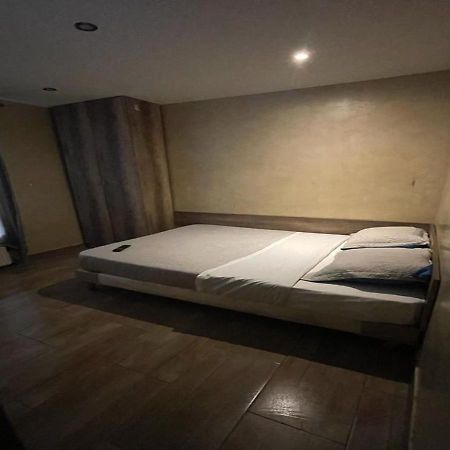 Lpl Paris Hotel 외부 사진
